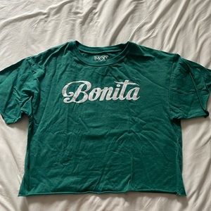 “BONITA” Cropped T-shirt!